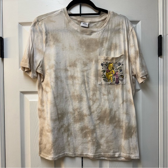 Winne the Pooh tshirt - Picture 1 of 4